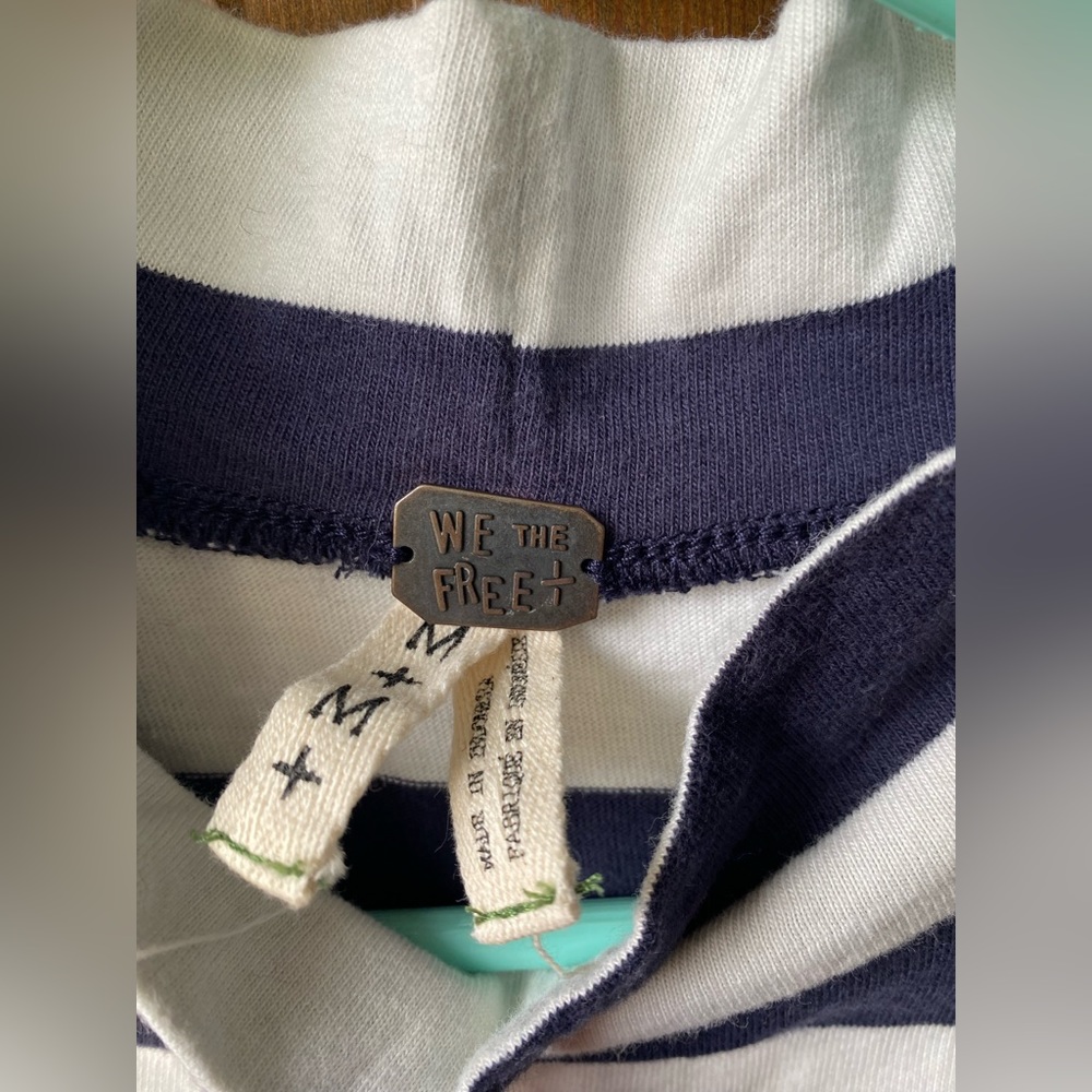We The Free, Blue and White, Long Sleeve, Raw Hem and Sleeves Dress Size M - Picture 3 of 3